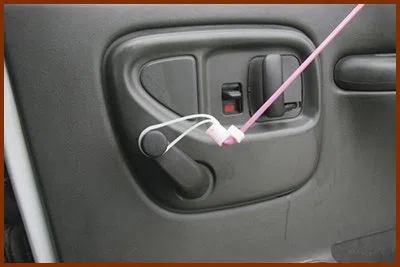 Locksmith Key Shop Cleveland, OH 216-654-9528 - 47-21