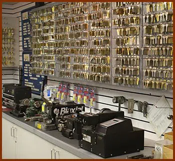Locksmith Key Shop Cleveland, OH 216-654-9528 - 47-3