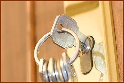 Locksmith Key Shop Cleveland, OH 216-654-9528 - 47-4